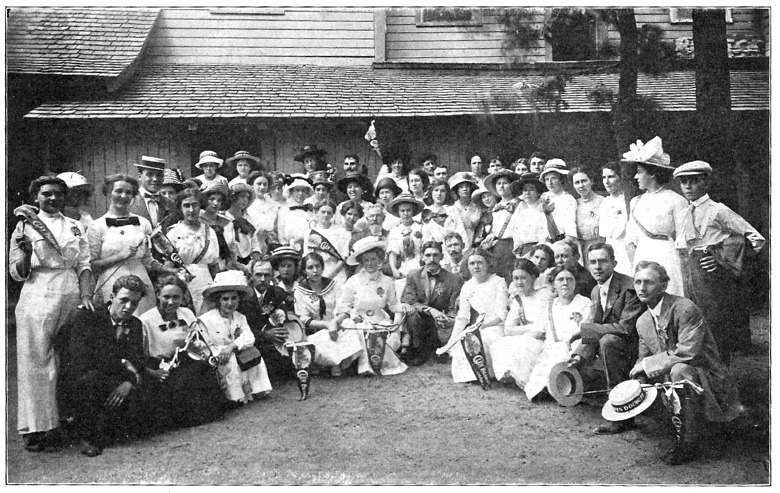 Picture of CPC Annual Outing with Adolph Goetting in Center - 1913