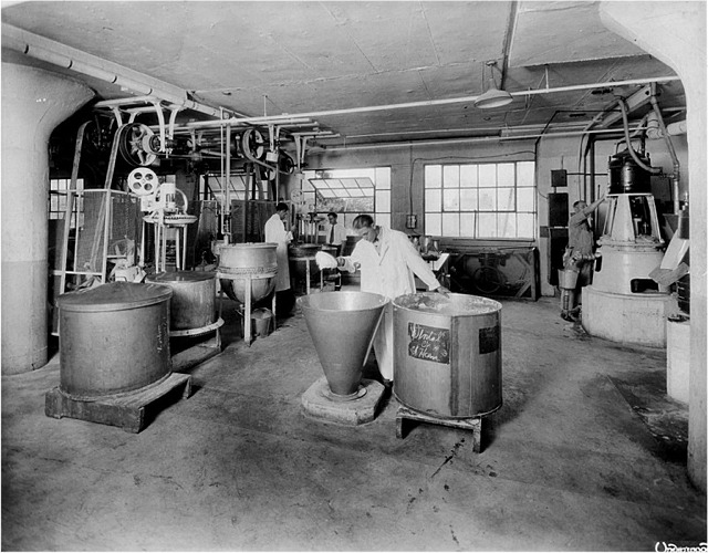 The Cream Department at Suffern, NY - 1920s