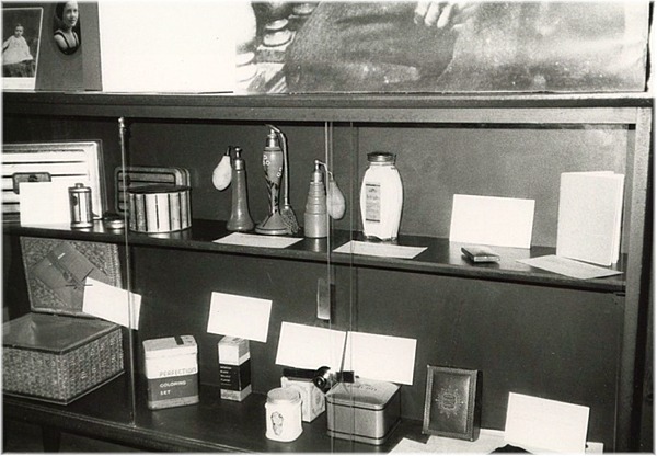 CPC/Avon Product Display - early- to mid-1930s