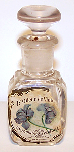 L'Odeur de Violet Perfume - 1907
