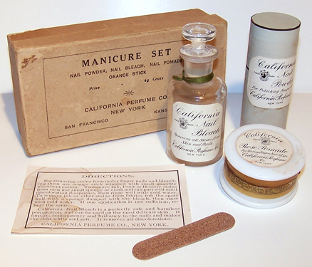Manicure Set - 1910